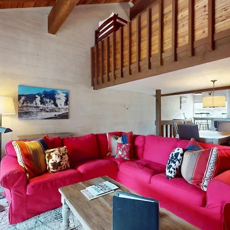 Snowcreek Condo 1579